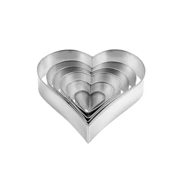HEART-SHAPED COOKIE CUTTERS
