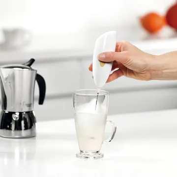 MILK FROTHER