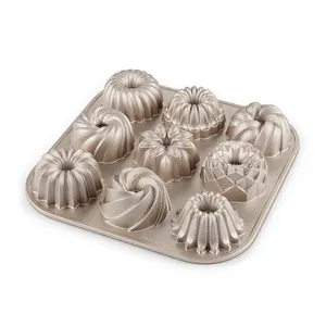 PAN FOR 9 MINI BUNDT CAKES