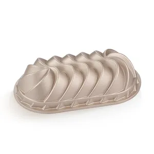 LOAF PAN, plait