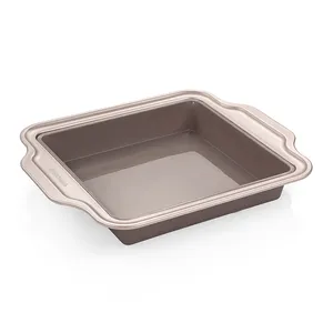 SILICONE PAN WITH METAL RIM